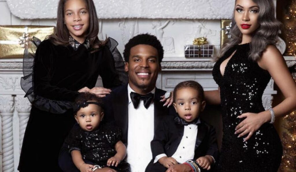 Cashmere Saint Newton