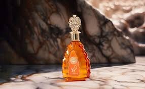 Why Oud-Based Perfumes Are Loved by Women in the UAE
