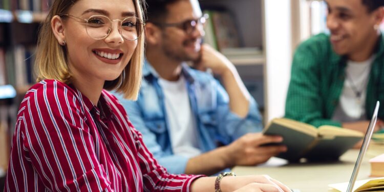 How to Find International Career Opportunities Without Common Mistakes