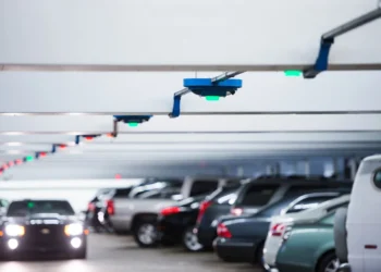 The Connection Between Parking Spaces and City Traffic Flow