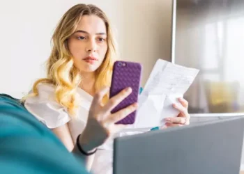 7 Hacks to Lower Your Monthly Internet Bill (Without Downgrading)