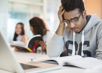 How Counseling for Institutions Helps Manage Student Stress and Performance