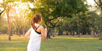How to Integrate Fitness, Nutrition and Social Activity for Holistic Health