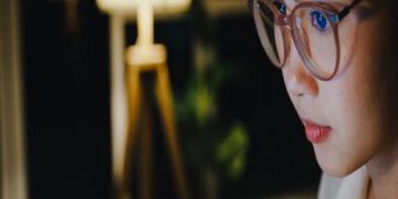 Do ND Filter Sunglasses Work in Low-Light Conditions?