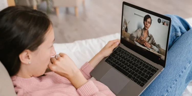 Why Every Therapist Needs to Invest in the Right Counseling Software for Improved Client Care