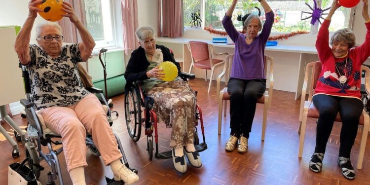 Choosing the Right Living Arrangement for Later Life