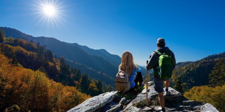 Why Every Couple Should Experience a Gatlinburg Getaway at Least Once