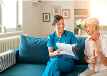 Elderly Care in Dubai: The Importance of Professional Home Nursing Support