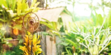 Elegant Outdoor Accents