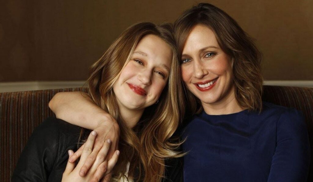 vera farmiga siblings