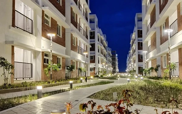 Why Flats in Sholinganallur are Ideal for Young Professionals?